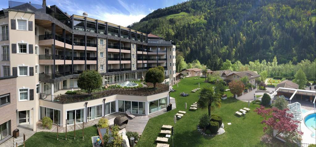 Click to display the file, DSC_(93).jpg